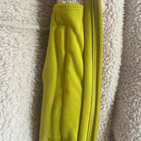 Girlfriend Collective Cream Full-Zip Fleece - Picture 8 of 8